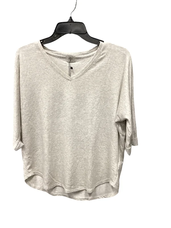 Women's Blouse with Keyhole NeckTop 3/4 Sleeve By Common Threads In Grey, Size: M