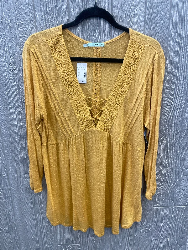 Women's Blouse with Cropped LengthTop Long Sleeve By Maurices In Yellow, Size: L